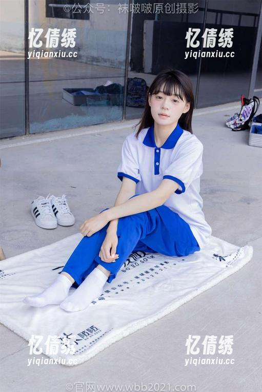 BoBoSocks袜啵啵 - 稚予的黑色指甲油花絮版：私拍，你怎么能这样叛逆？