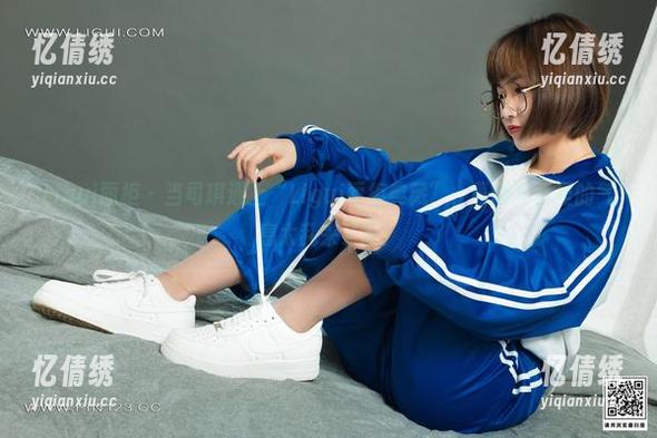 Ligui丽柜 - 当司琪遇上“Ligui丽柜典藏”，最新写真里的气息太乱来了吧！
