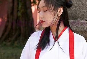 MiiTao蜜桃社 - 小魔女lily的海边之旅，美图和壁纸，真是躺赢了生活。