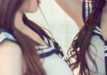 UGirls尤果网 - 张馥棋的白丝写真：像飘逸的云朵，轻轻的滑落到我眼前