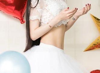 UGirls尤果网 - 来一起扒一扒，沈诺馨的“套装图包”，我有没有权利免费追捧？