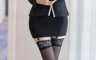 XIAOYU语画界 - 这组私拍图片，程程程真的是用丝袜写了一部“现代传奇”，我不得不佩服姿态的优雅！