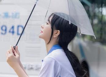 Xiuren秀人网 - 看Milk大萌这全套牛仔裤，原图中的每个角度都让人忍不住想靠近。