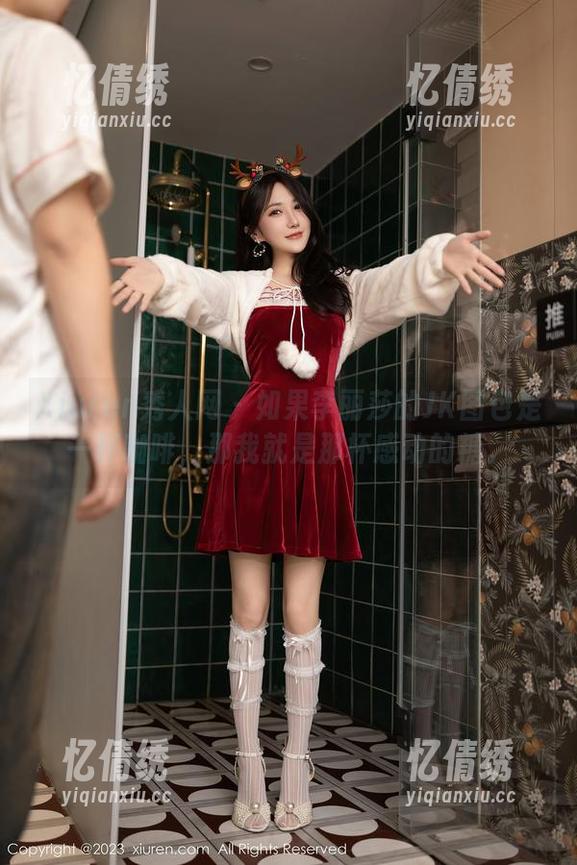 Xiuren秀人网 - 如果李丽莎的JK图包是一杯咖啡，那我就是那杯感动的糖。