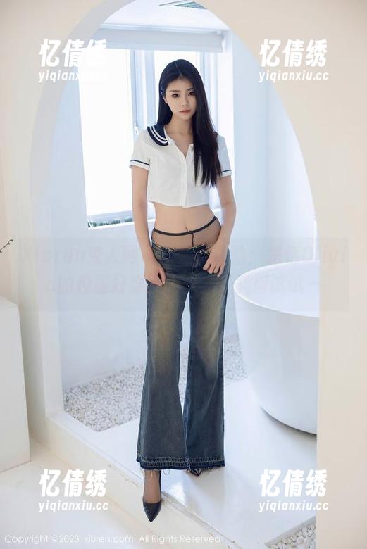 Xiuren秀人网 - “下载体验：楚恬Olivia的校服好穿吗？”，可能得试试…