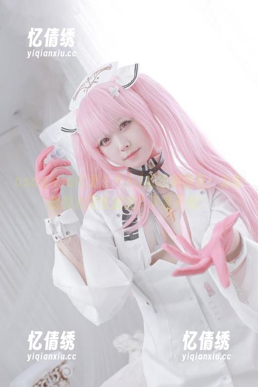 asagiriai(爱ちゃん)的短裙图包：为啥我的心突然加速？下载不悔！