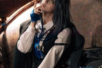 高清水着阿荣，新一波w百合欧皇子w的套图，这动作有点绝