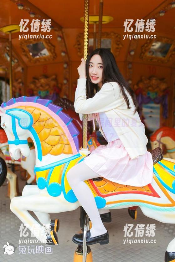 从图库说起：兔玩映画房间里的夏天，让我想到了什么？