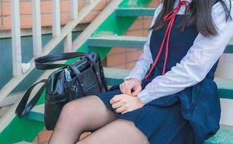 喵喵的白丝水手服，兔玩映画的美图分享，真的挺有趣的……