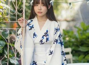 你不知道的樱花女友，六味帝皇酱的图片合集正偷偷‘开花’！