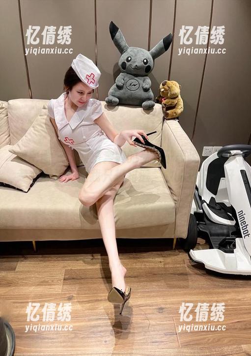 微密圈 - 原图里奔跑的晶骡子表现得像个专业厨娘，但我只想知道，做的菜好不好吃？