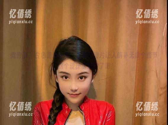 微密圈 - 白色蕾丝合集，奶雯的图片让人脑补无数个情节，这个设计太微妙了吧！