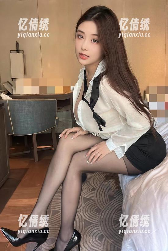 微密圈 - 不想跟风就来看奶雯的私房：女神合集，恭喜你撞上了这个不小的惊喜！