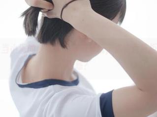 少女秩序 - 当小满的少女成了高清壁纸，你能否抗拒这种青春的诱惑？