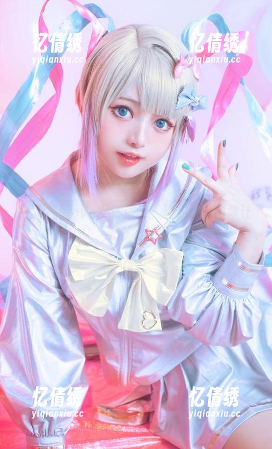 尤猫醒醒ovo女王演绎：这组cos图集让我心里痒痒