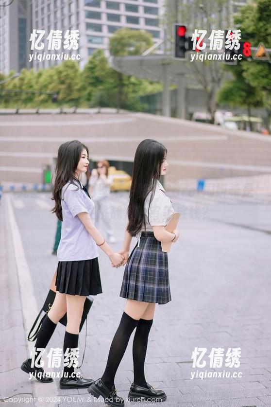 尤蜜荟 - 粉色壁纸一览，Carol周妍希是不是在挑战人的审美底线？