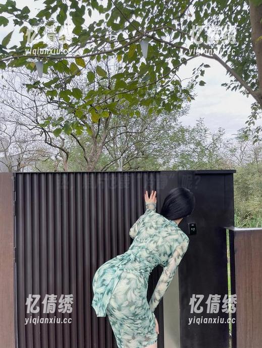 微密圈 - 左公子666的夏日写真；天气太热，照片也要“冷静”呢？