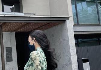 微密圈 - 当左公子666遇上斑点奶牛：顺便教你如何做个懒散又拉风的牛！