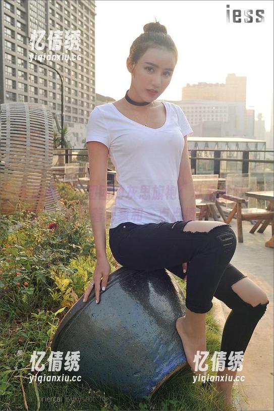 异思趣向 - 团团的灰思旗袍：私拍图包，搭配着想象和一点点撩？