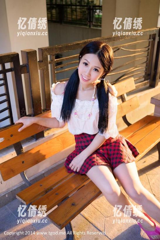 推女神-可儿Kayen 推女神 - 可儿Kayen泳池奇观合集:一次湿身的滑稽冒险之旅!