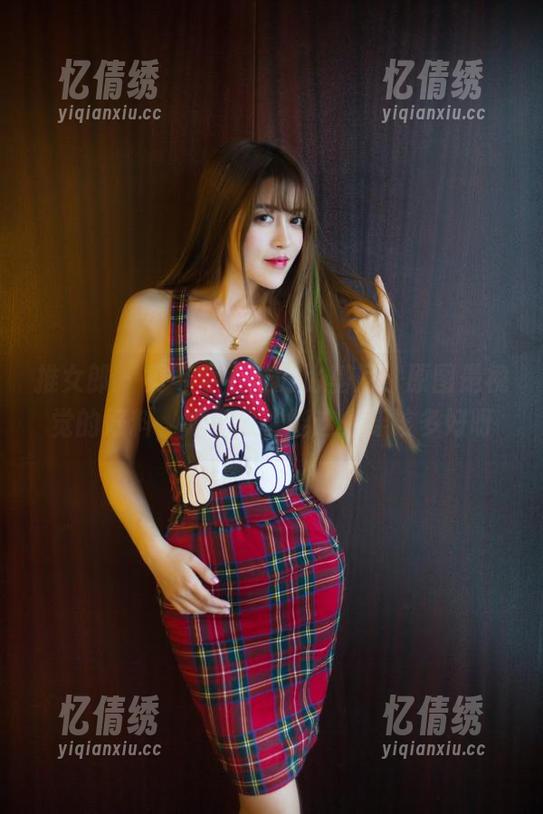 推女郎 - 黄可穿上她的比基尼，原图是视觉的好料，如果我也能这么穿该多好呀