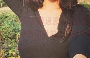 微密圈 - “我们去楼道去”，李嘉欣97私拍原图，竟然都能拍出这种气氛？