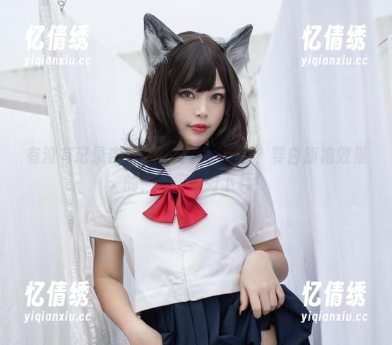 有没有记录杏子夫人身姿的图包？要白旗袍效果的，咱得好好下载！