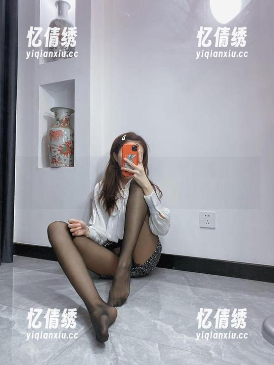 微密圈 - 尽在杨大乐乐很靠谱的高清资源：微信朋友圈视频，谁说表情不重要？