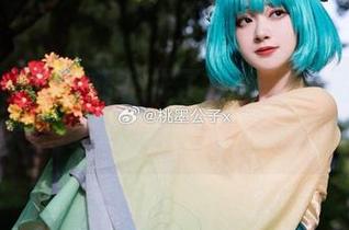 桃墨公子又有新花样了！裸足作品集更新，果然每个脚步都像是在跳舞。