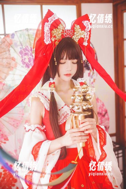 桜桃喵全套图集到来，好奇透明是一种什么样的状态，应该是猫儿的超能力吧？