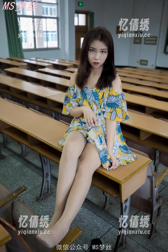 梦丝女神 - 小酱的图包：黑皮肤的折磨和他的小宇宙
