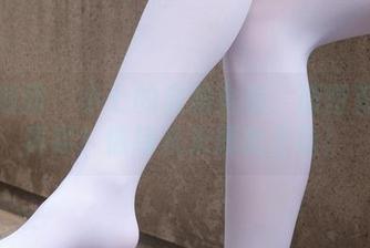 森萝财团 - 小七的自拍全集：原图直白又真实！情绪从未如此生动！