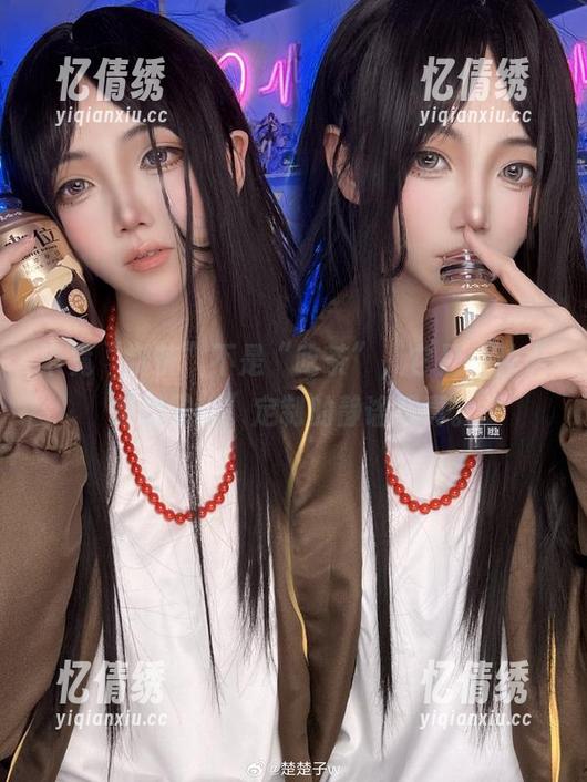 毕竟“御茶”不是“吃茶”，它是一种“楚楚子w”定制的静谧写真。