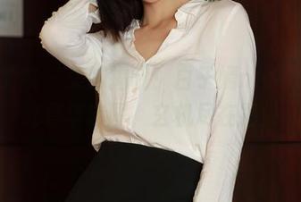 模范学院 - 美脚揭晓！白子嫣nicky无圣光豪华套图，玄机尽在指尖
