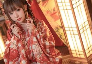 爆机少女喵小吉的双子金鱼，原图免费送，这才是一种宠爱吧？