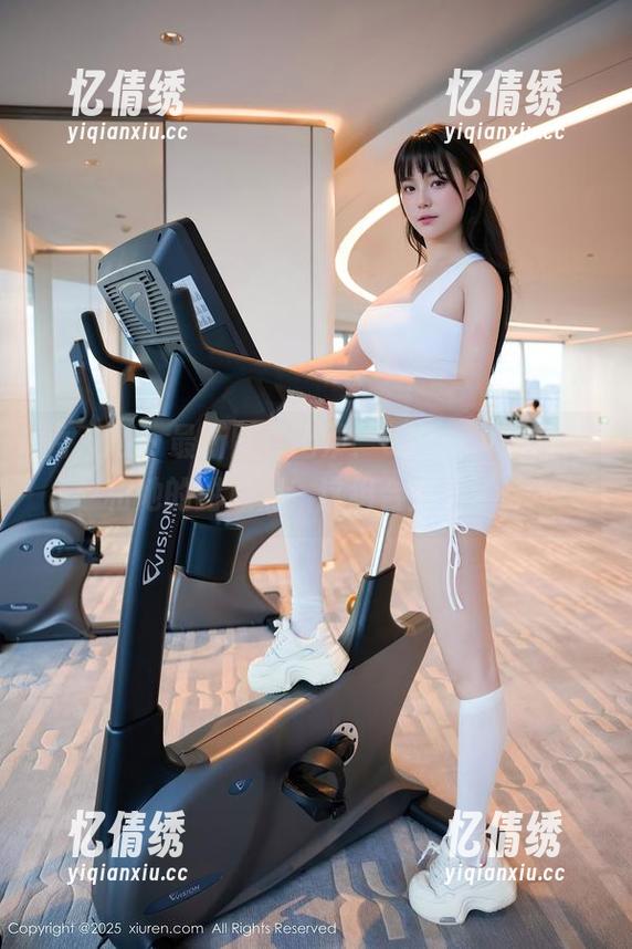 秀人网 - 最新图库出炉：Cherry绯月樱和她的甜心们，这组合太绝了！