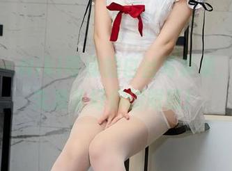 秀人网 - Niki可雅的白丝写真集，下载前先准备好你的眼睛！