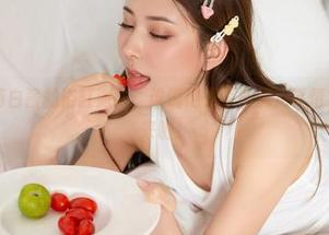 秀人网 - 萌白酱的浴缸派对：谁说泡澡不能搞点事情？精选图片来啦！
