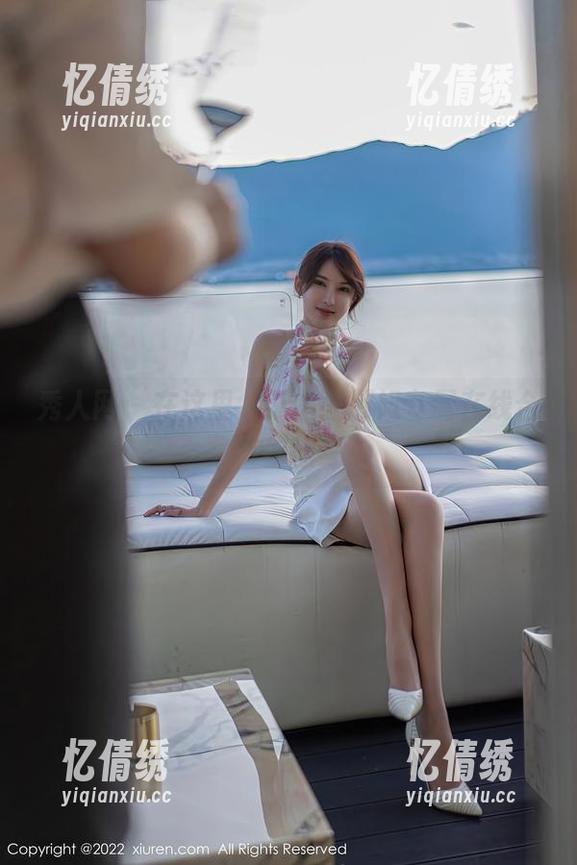 秀人网 - 在这里，邹晶晶御姐专属在线合集带你翻身！