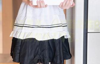 秀人网 - 最新写真：闫璐璐把修女的含蓄演绎得妙不可言。