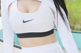 美媛馆 - 于大乔的纯白写真：下载的时候，别疑惑为什么内心的小鹿开始疯狂跳跃！