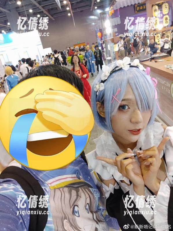 高清原图：舞小喵吊带的丝滑与呆萌，哦，那目光...