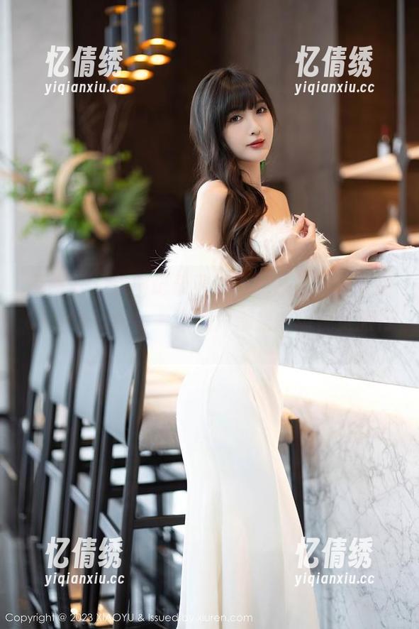 语画界 - 美图记录着的瑜伽时刻，杨紫嫣Cynthia的每一张照片都是一场视觉旅行。
