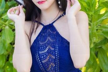 语画界 - 在天台上，雅雯说全套原图多的是，只是...我没说安全措施哦！