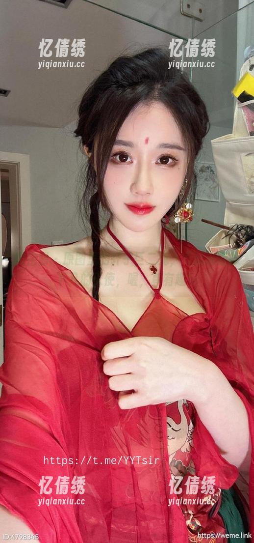 微密圈 - 原图里的轩子巨二兔，看起来像掉下凡的天使，喔，真有趣！